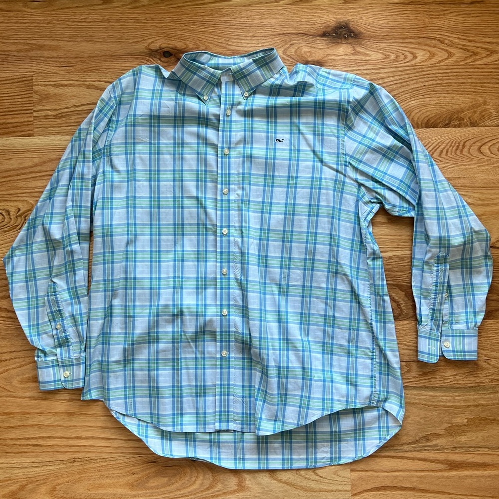 Vineyard Vines Button Down Whale Shirt XL